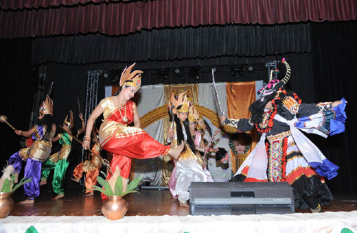 Buntaayana 2013 in Kuwait